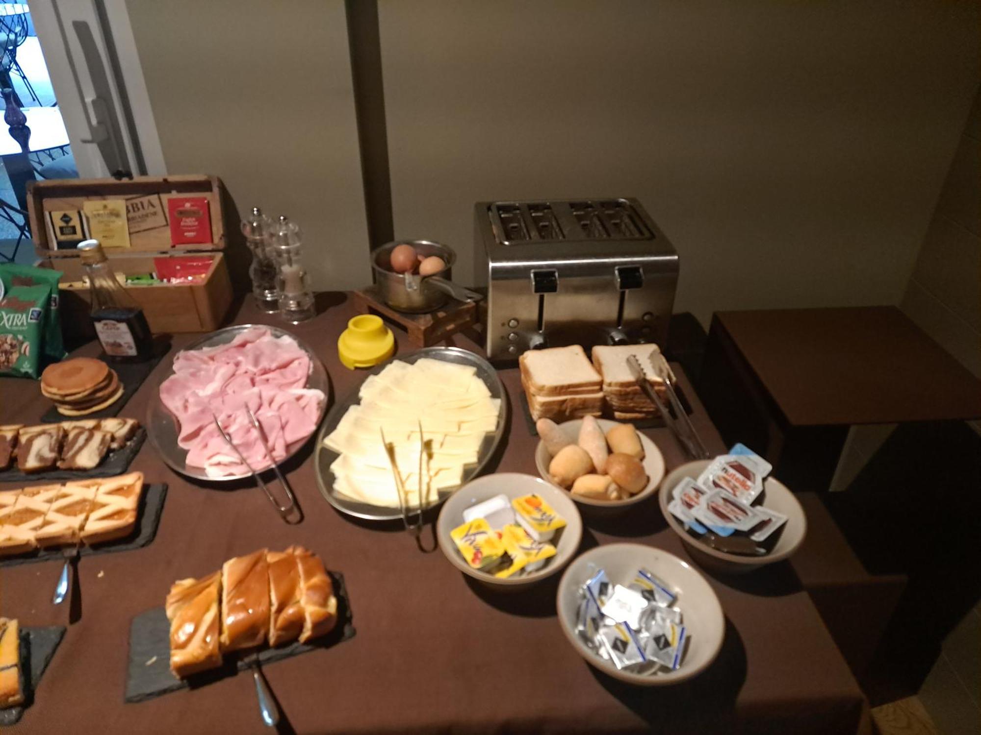 Bhl Boutique Rooms Леняно Екстериор снимка