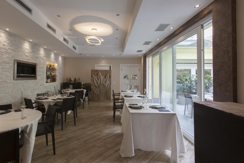 Bhl Boutique Rooms Леняно Екстериор снимка