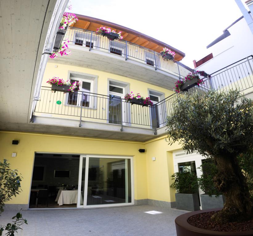 Bhl Boutique Rooms Леняно Екстериор снимка