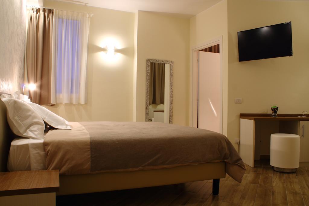 Bhl Boutique Rooms Леняно Стая снимка