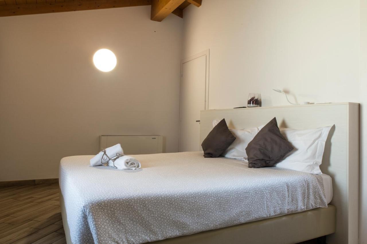 Bhl Boutique Rooms Леняно Екстериор снимка
